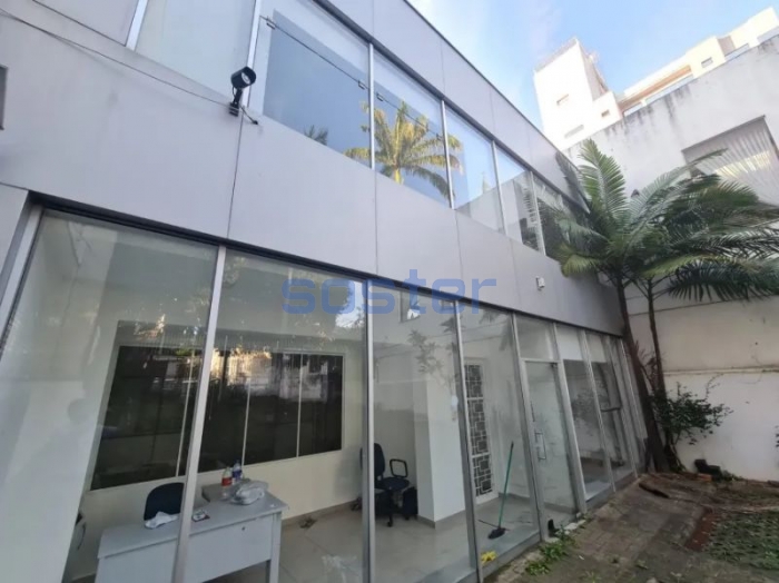 Casa comercial Porto-Alegre Petrpolis